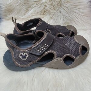 Crocs Swiftwater Disney Mickey Mouse Men’s 10 Sandals Brown Mesh Water Shoes